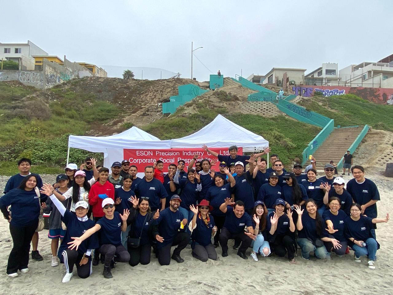 淨灘活動_照片.jpg 淨灘活動_照片.jpg